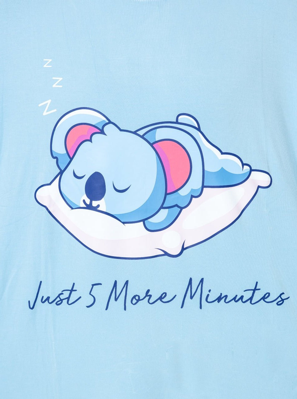 Koala Cuddleez Sleep Tee - Cuddleez blue oversized - Close up of sleep tee design saying "just 5 more minutes"
